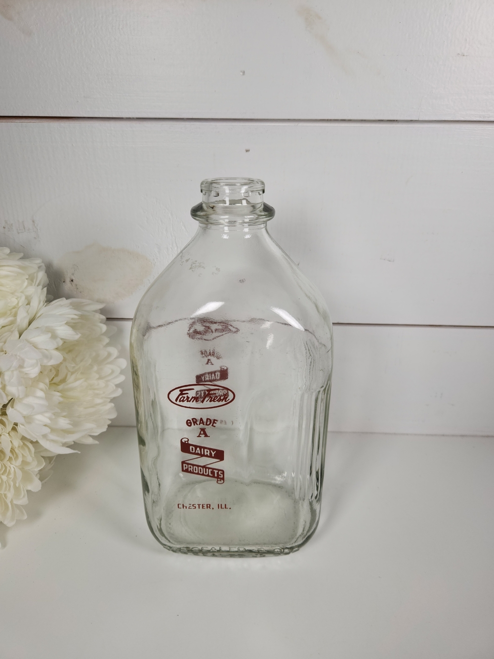 Vintage Farm Fresh Dairy Products 1/2 Gallon Glass Milk Bottle Chester, Illinois